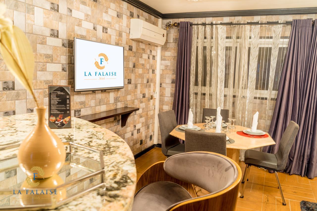 Hotel Residence La Falaise Douala Exterior foto